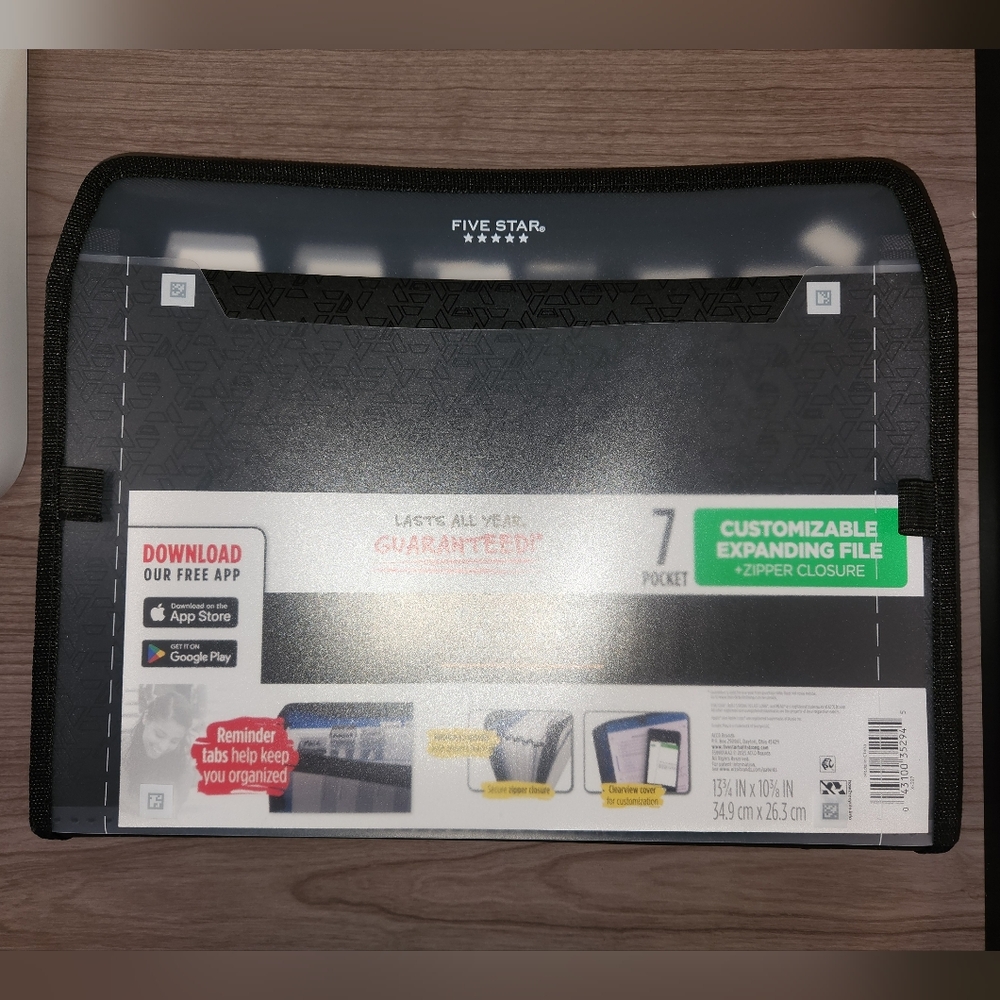 Five Star Black Expanding File with Zipper Closure